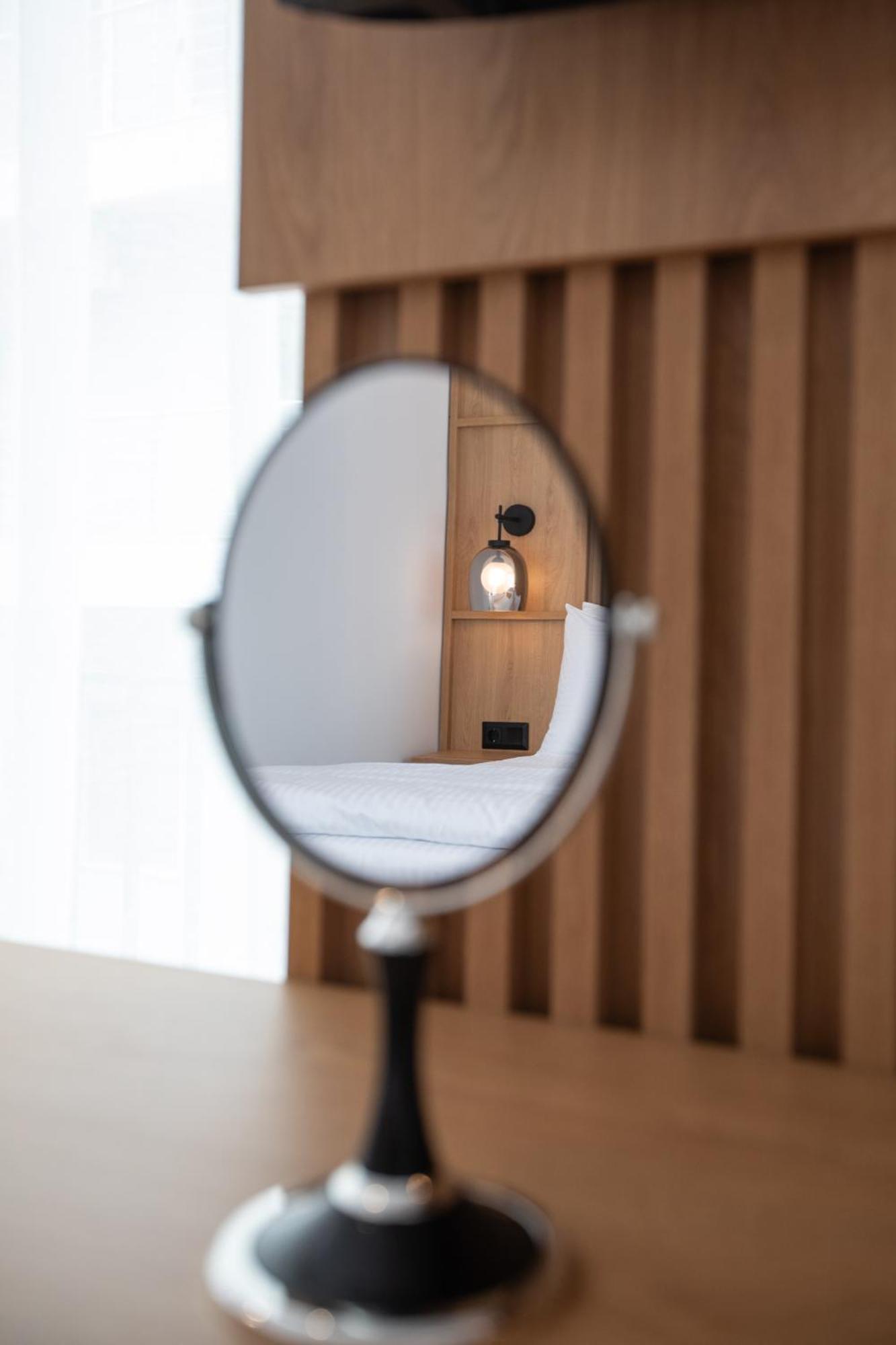 Griffin Suites Heraklion  Bagian luar foto